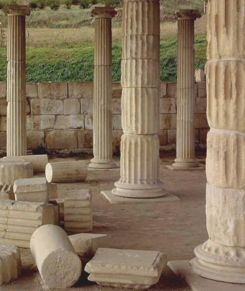  Tipicità ed Archeologia a Monte Rinaldo