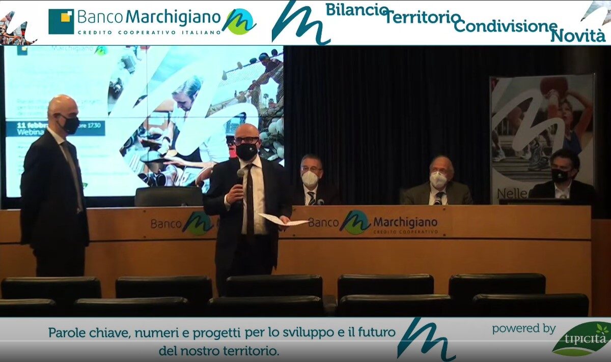 Numeri, futuro, insieme
