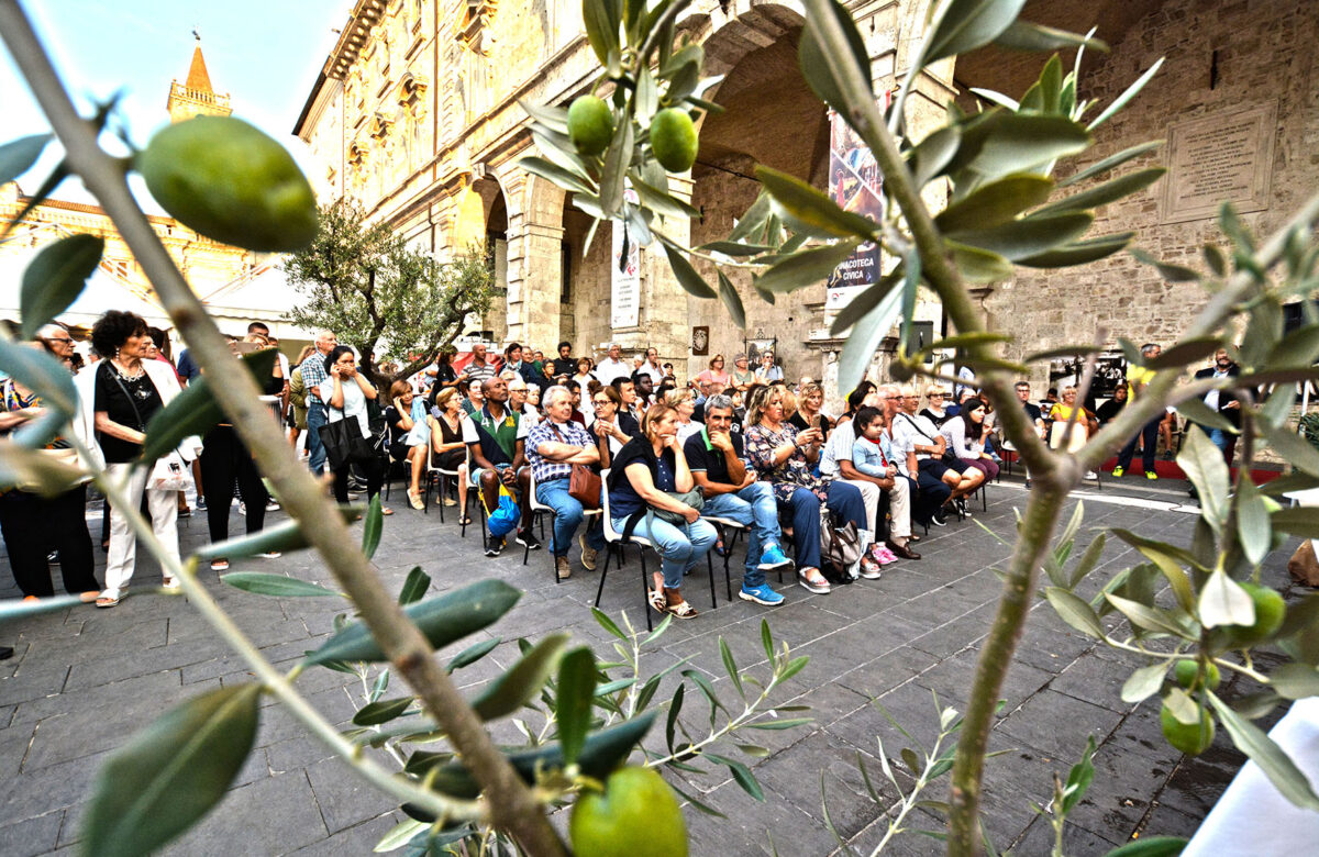 Agosto a tutto gusto, con Ascoliva e il Convivio di Giove
