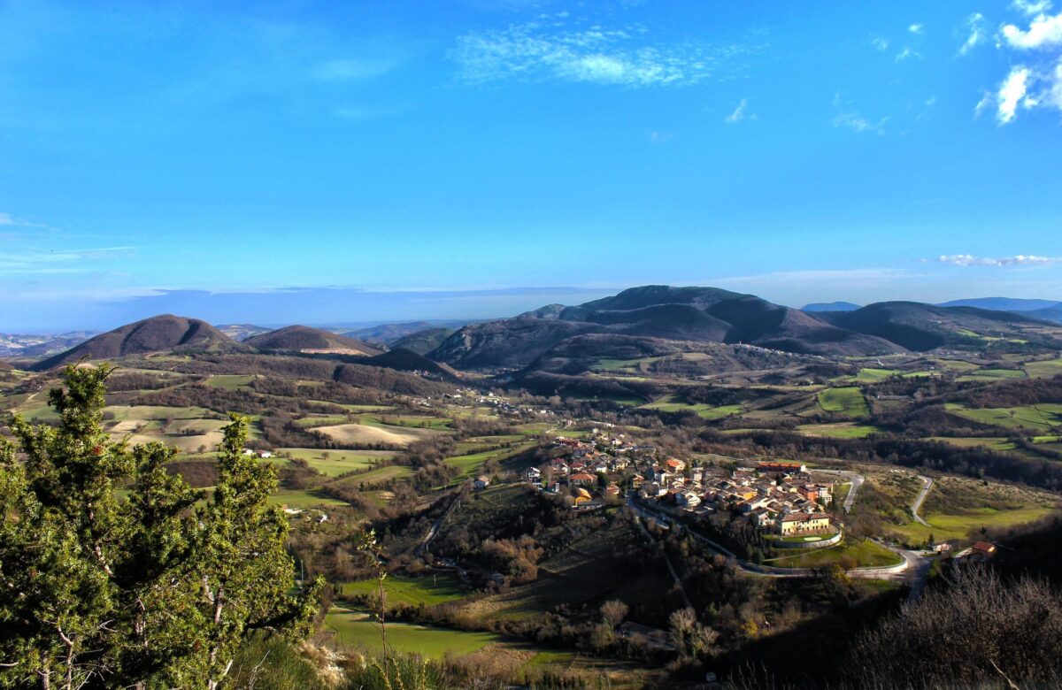 Antichi romani e rime appenniniche nelle Alte Marche