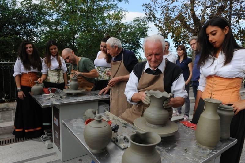 Leguminaria: Appignano in festa con legumi & ceramiche